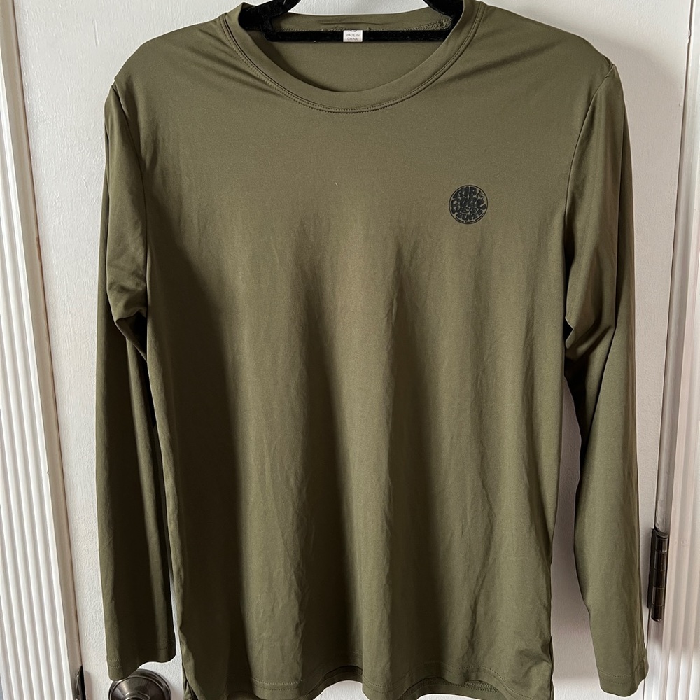 XS Womens Rip Curl long sleeve UV tee